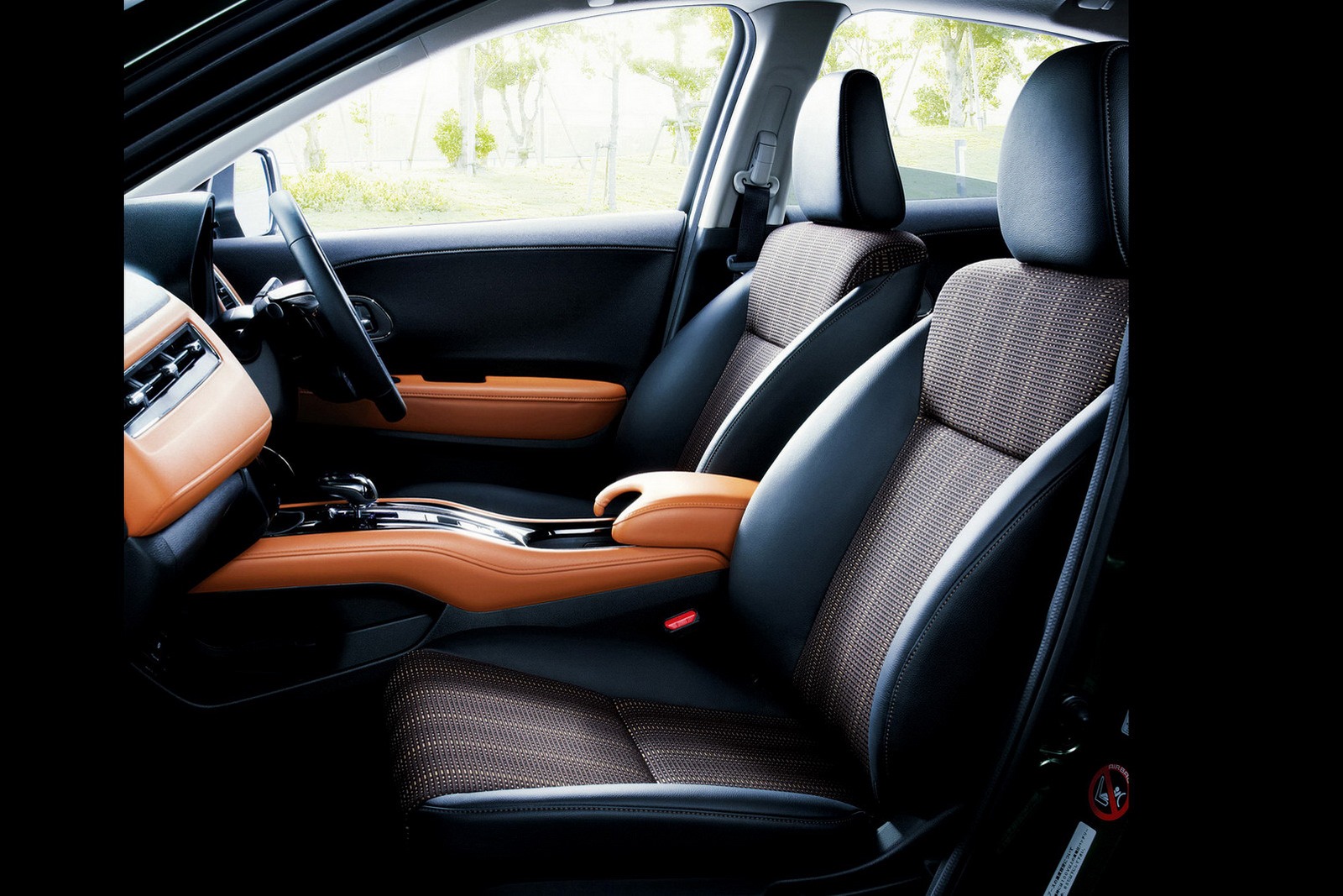 [New-Honda-Vezel-52%255B3%255D.jpg]