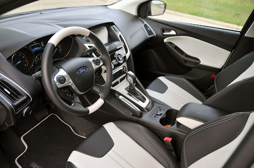 ford-focus-08.jpg