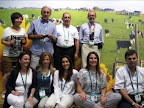 Visitante China, Ricardo Weiss, Carlos García Santos, Ramón de Isequilla, Florencia Gómez, Analía Suarez, Pully de león, Sandra Sotelo, y Ricardo Hourdebaigt en el stand de Uruguay
