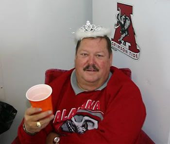 Gary of /Governors BBQ who was vending at the Jack Daniel's Invitational 2006 acting just a little crazy. Also waiting for more samples.