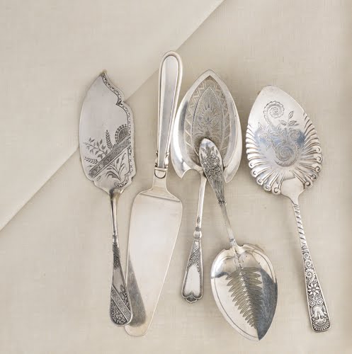With ornate blades and handles, some servers are as dazzling as wedding cakes. The server at the far left was engraved using a technique called bright cutting. A practice that originated in 18th-century England, it involves cutting facets to create a sparkle. With ornate blades and handles, some servers are as dazzling as wedding cakes. The server at the far left was engraved using a technique called bright cutting. A practice that originated in 18th-century England, it involves cutting facets to create a sparkle.