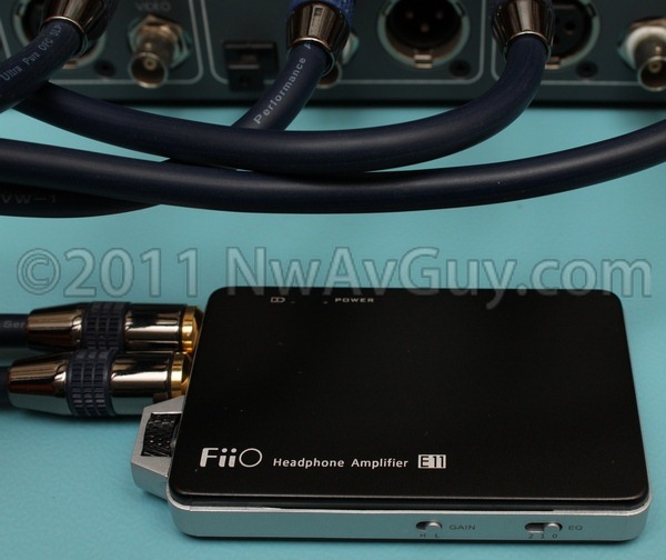 [fiio%2520e11%2520bench%2520close%2520up%255B4%255D.jpg]