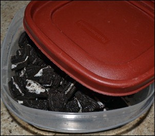 put cookies away put cookies away