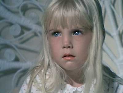 [poltergeist-carol-anne%255B2%255D.jpg]