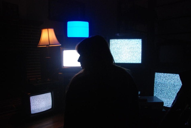 Three S-VHS Photos Promise a Lot More Blood Is on the Way 03