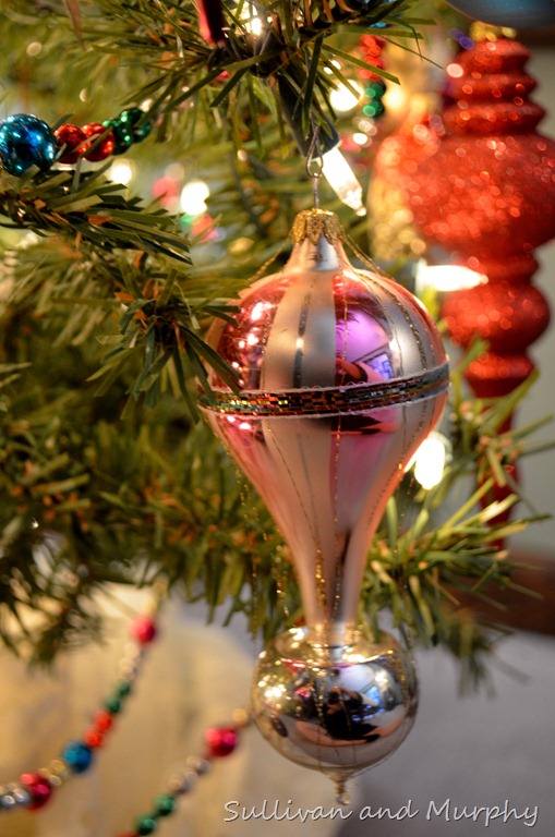 [ornament%25201%255B5%255D.jpg]
