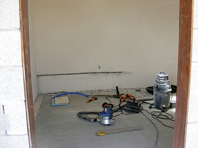 [juni%25202011-02%255B3%255D.jpg]
