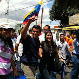 (20.10.11) El autobús de "Construyendo La Mejor Venezuela" llegó hoy a tierras larenses, donde miles de personas se han sumado ya a la construcción de ese país de Paz, Bienestar y Progreso en el que pronto viviremos. Construyendo #LaMejorVzla en Lara
