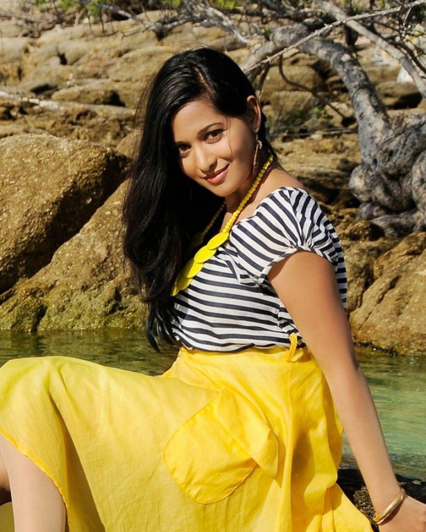 [preetika%2520rao%2520hot%255B3%255D.jpg]