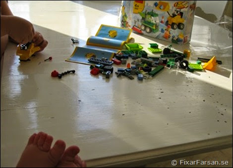 Pappakväll-Legobygge