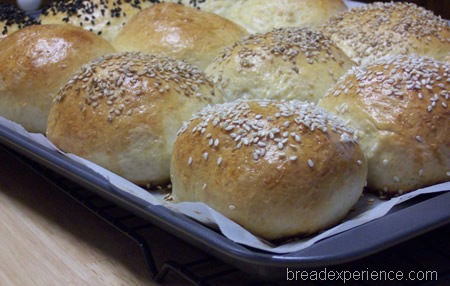 [light-wheat-sandwich-buns%2520032.jpg]