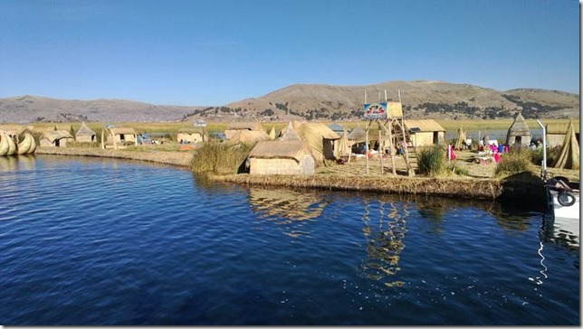 Isla_Uros_WP_20130701_006 Isla_Uros_WP_20130701_006