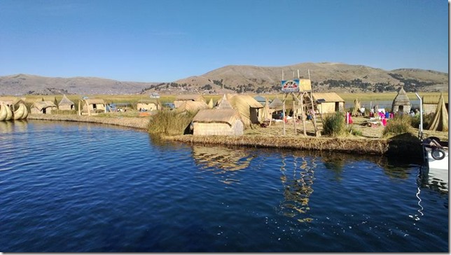 Isla_Uros_WP_20130701_006