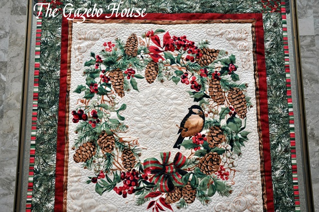 [Chicadee%2520quilted%2520wallhanging%2520011%255B2%255D.jpg]
