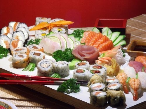 Sushi platter