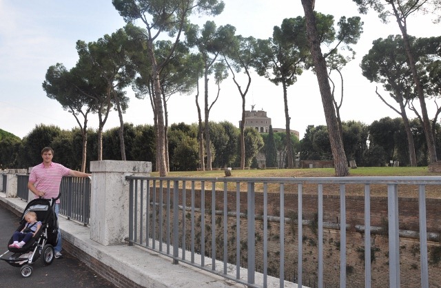 [147-640x4185.jpg]