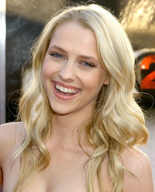 [teresa-palmer-3%255B3%255D.jpg]