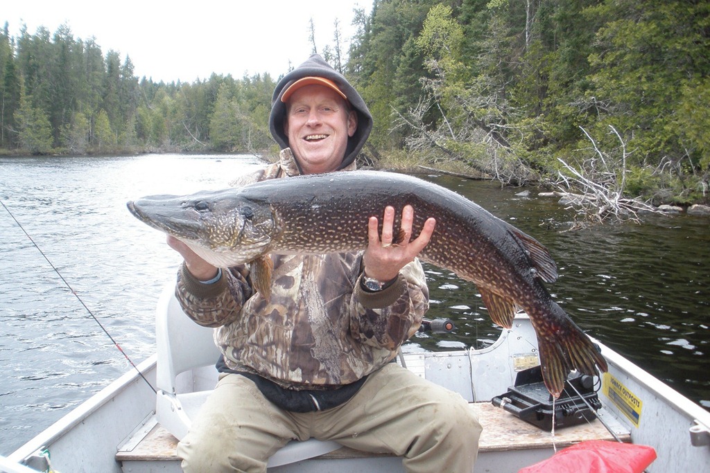 [Flindt%2520Lake%2520Northern%2520pike%252011%255B3%255D.jpg]
