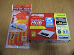 Paket hub lan plus pengikat buat ngerapiinnya. Buat pengguna JCOM dan NTT hikari yg wajib make ruter, ga bakal butuh ini ;)