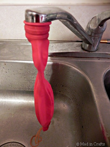 attach balloon to faucet