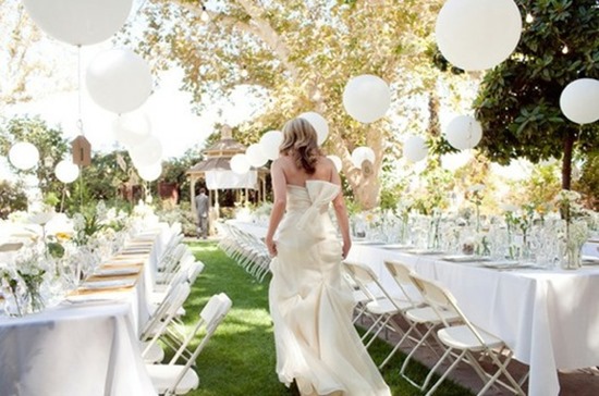 white-balloon-wedding-ideas