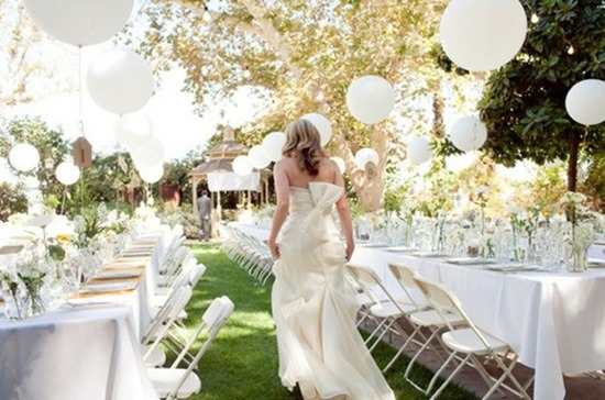 white-balloon-wedding-ideas white-balloon-wedding-ideas