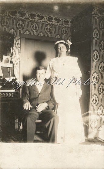 Grace and Gene 1911 DL Ant Grace and Gene 1911 DL Ant