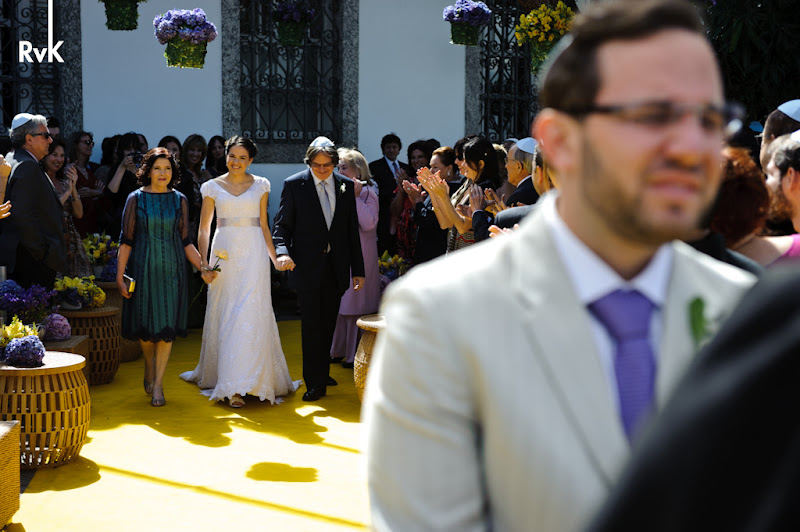 Fotos de Ilana e Alexandre. Foto numero 26 de Rogerio von Kruger, fotografo no Rio de Janeiro (RJ), que faz fotos de casamento, fotos de musica, fotos de shows e fotos de eventos. Rogerio von Kruger faz fotos digitais de casamento no Rio de Janeiro, RJ. fotos de casamento foto digital rio janeiro rj festa noiva noivas festas album casamentos digitais retrato fotografia profissionais imagens
