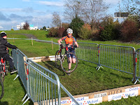 S0237699.JPG