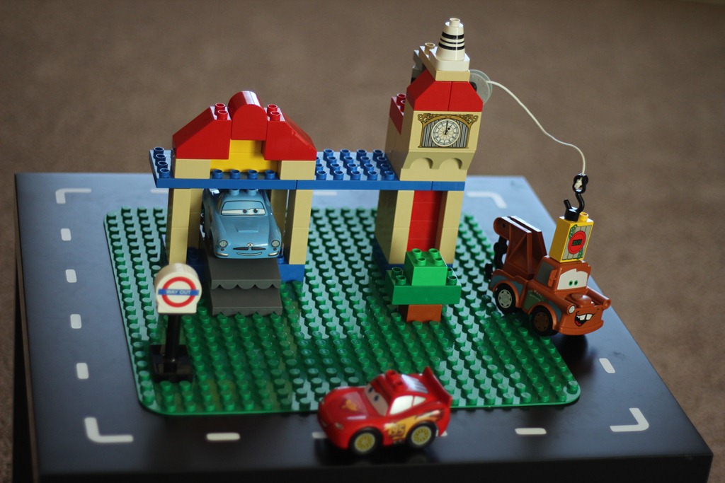 [Lego%2520Table%252003%255B3%255D.jpg]