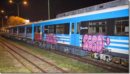 Graffitti-Sarmiento-Prensa-Ministerio-Interior-Transporte