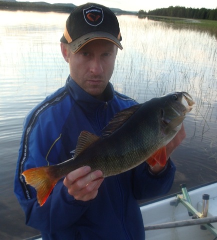 [1060%2520-%252044%2520%2528k%2529%255B2%255D.jpg]