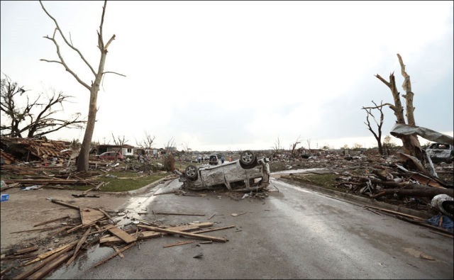 [oklahoma-tornado-destruction-18%255B2%255D.jpg]