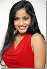 actress_madhavi_latha_beautiful_pic