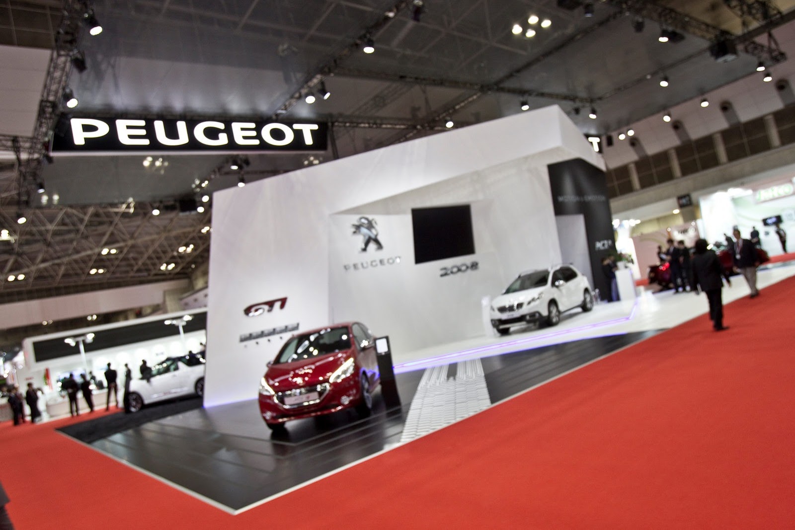 [Peugeot_stand_at_the_Tokyo_Motor_Show_2013%255B2%255D.jpg]