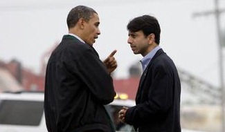 [Barack-Obama-Pointing-Finger-at-Indian-Republican-Bobby-Jindal%255B35%255D.jpg]