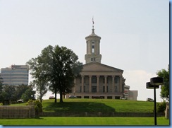 9497 Nashville, Tennessee - Discover Nashville Tour - downtown Nashville - the State Capitol Building