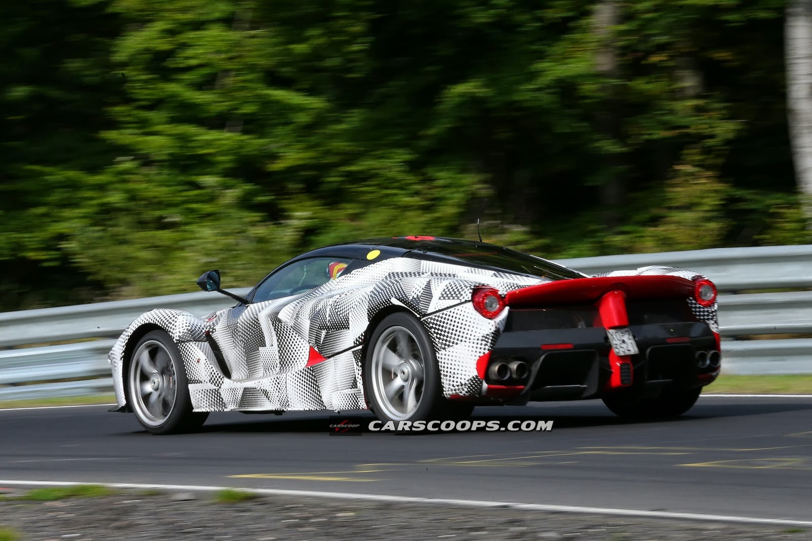 [LaFerrari-Carscoops-6%255B4%255D.jpg]