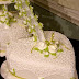 Detalle torta satélite con forma de corazón.