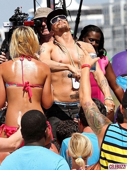 Megint James Franco a Spring Breakers forgatásán 03