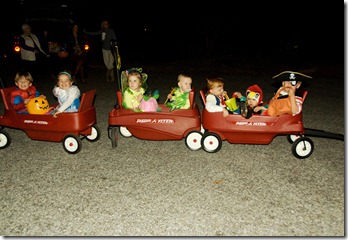 kids in the wagon