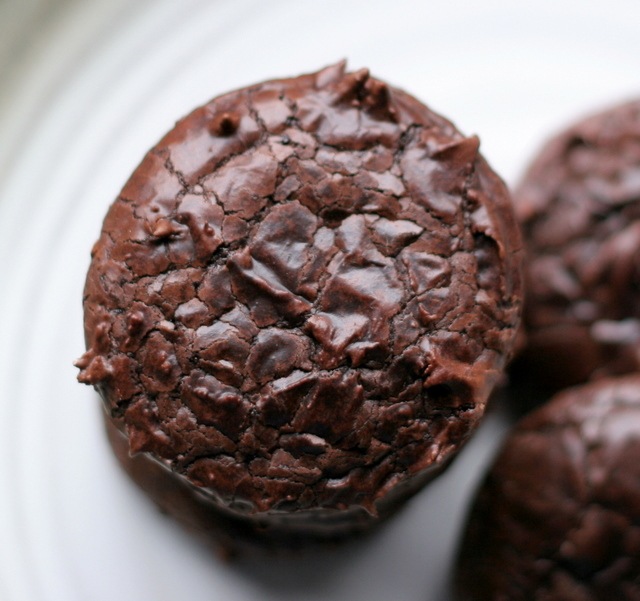 [flourless-fudge-cookies-26.jpg]