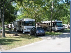 7781 KOA Niagara Falls - motorhome & rental car