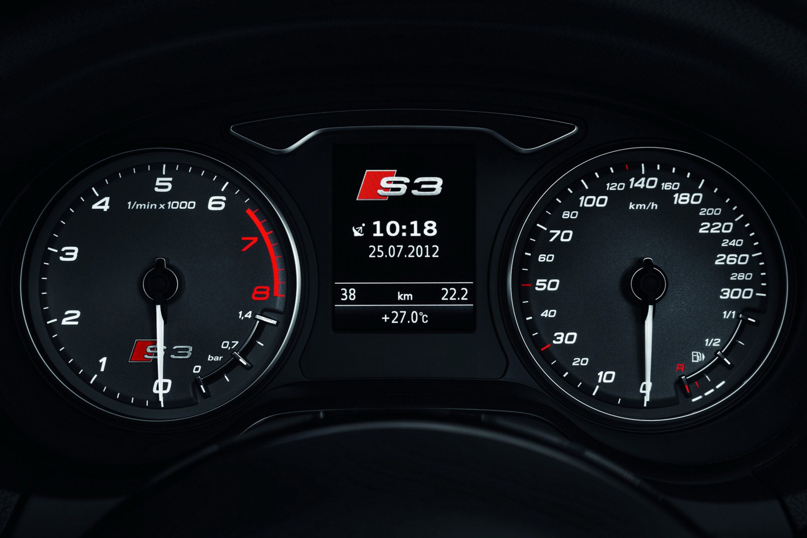 [2013-Audi-S3-30%255B2%255D.jpg]