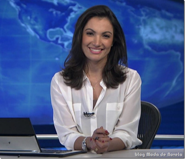 moda da patr&iacute;cia poeta no jornal nacional - 08dez11