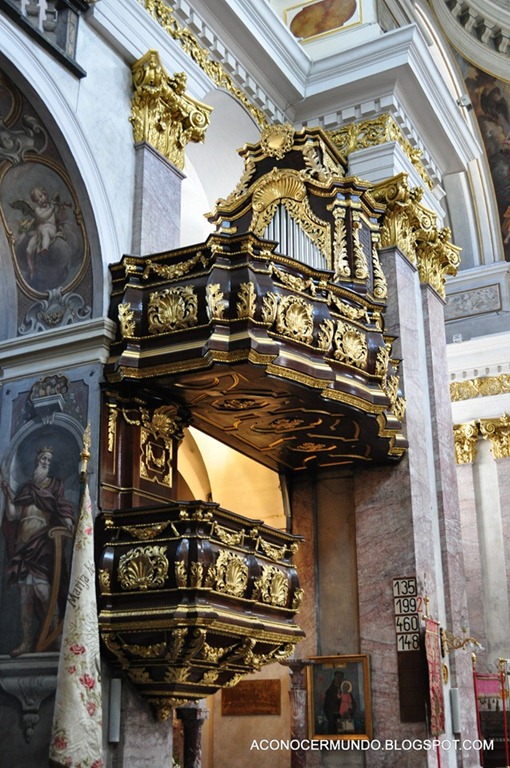 [105-Liubliana-Catedral-Interior-DSC_.jpg]