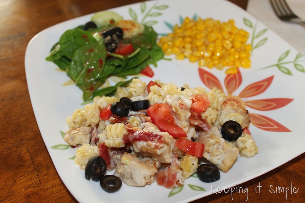 [%2523shop%2520Cheesy%2520Bacon%2520Ranch%2520Chicken%2520Casserole%2520%2523FoodDeservesDelicious%2520%25289%2529%255B3%255D.jpg]