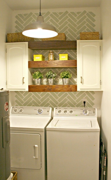 simple laundry room makeover