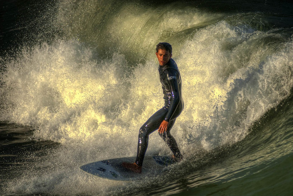 [blackwetsuit72%255B4%255D.jpg]