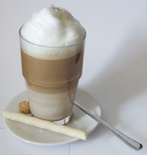 Latte_macchiato_biscuits